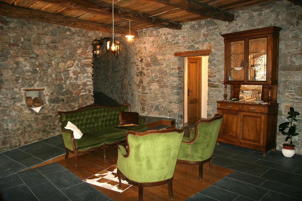 Ostello Del Castello Tirano Kültér fotó