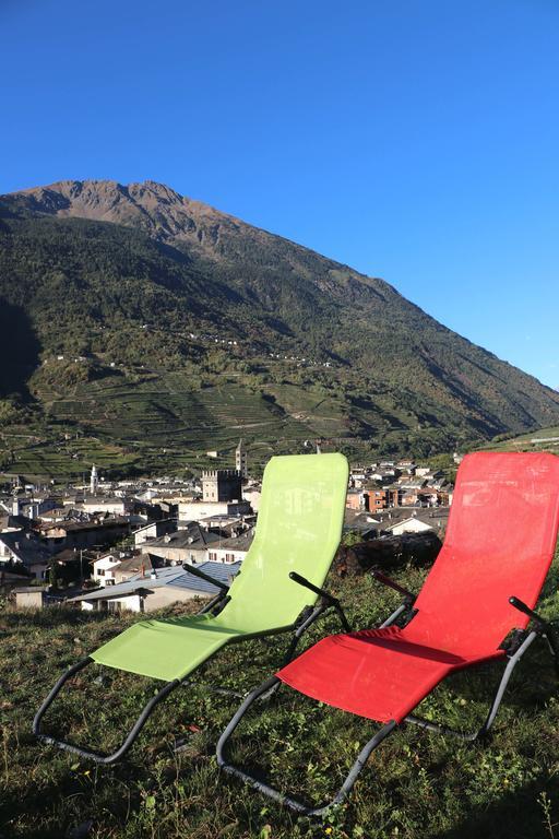 Ostello Del Castello Tirano Kültér fotó
